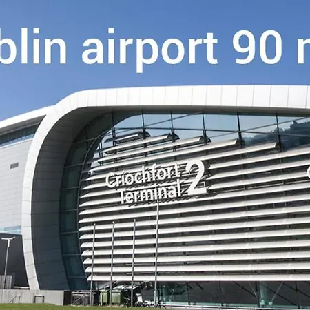 ゲストハウス Woodleigh Happy House 3*