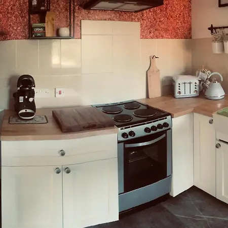 بيت ضيافة Woodleigh Happy House Carnew